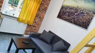 Хостелы Trzypokojowy apartament KATOWICE Damrota 4 Катовице Апартаменты с 3 спальнями-10